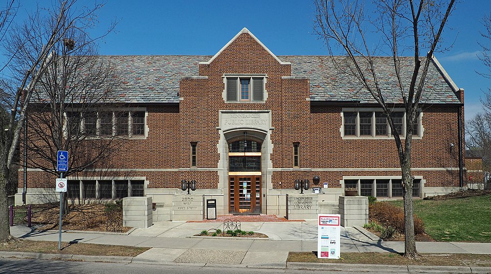 Linden Hills Library exterior